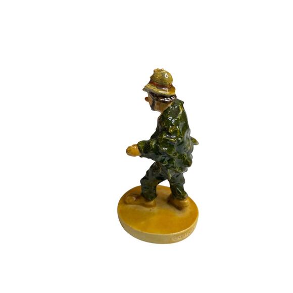 Vintage Sebastian Miniatures Clown Figurine Signed 3" - Picture 3 of 7